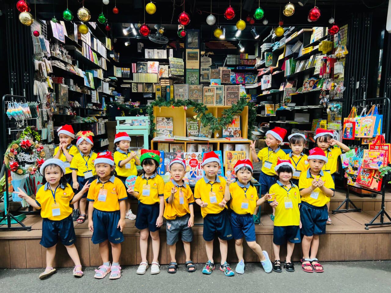 Rất nhiều lợi ích khi cho bé mầm non dã ngoại cùng trường 