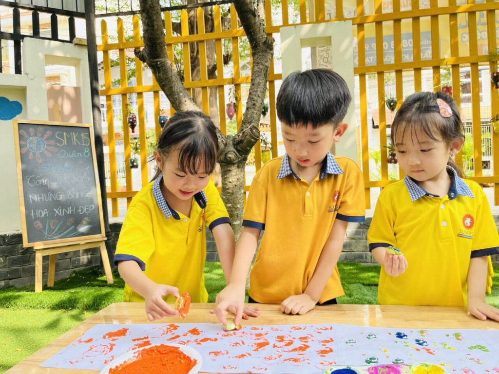 Mầm non song ngữ